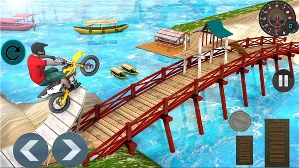 街機(jī)摩托車截圖(2)